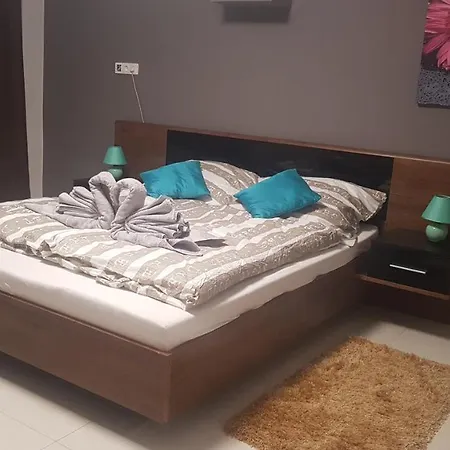 Tisza Gyongye Apartman Segedyn